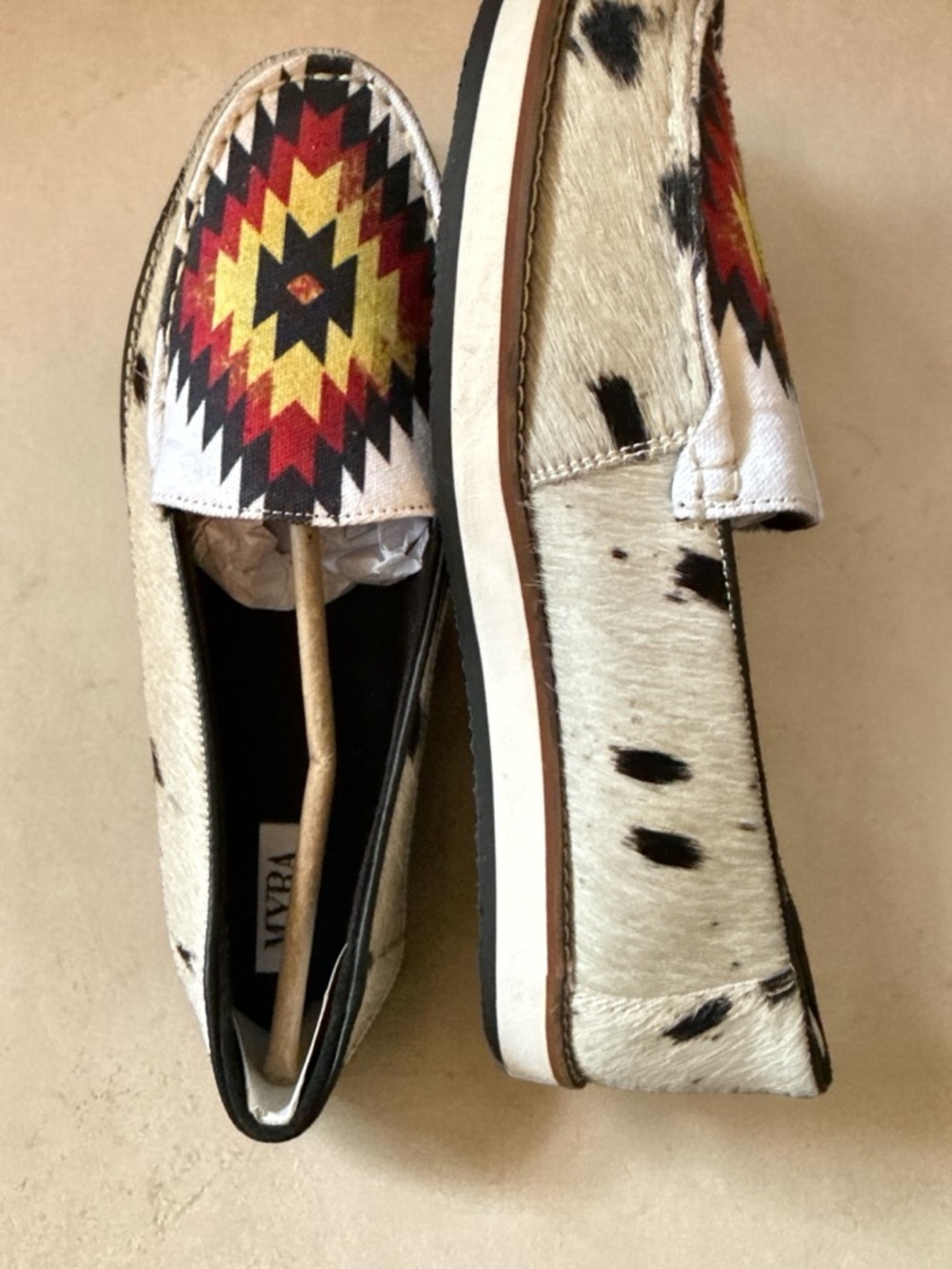 🔥NWT Myra Bag Cowhide Slip-On Loafers with Aztec Print Only 3 Pair Left - Picture 4 of 4